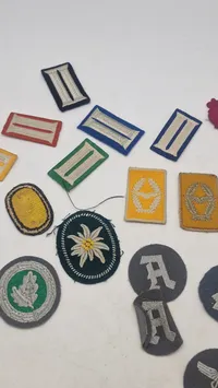 Samling originale DDR mærker