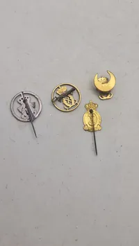 Originale Kong Christian X pins lavet af bla mønter