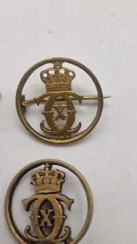 Originale Kong Christian X pins lavet ud af mønter