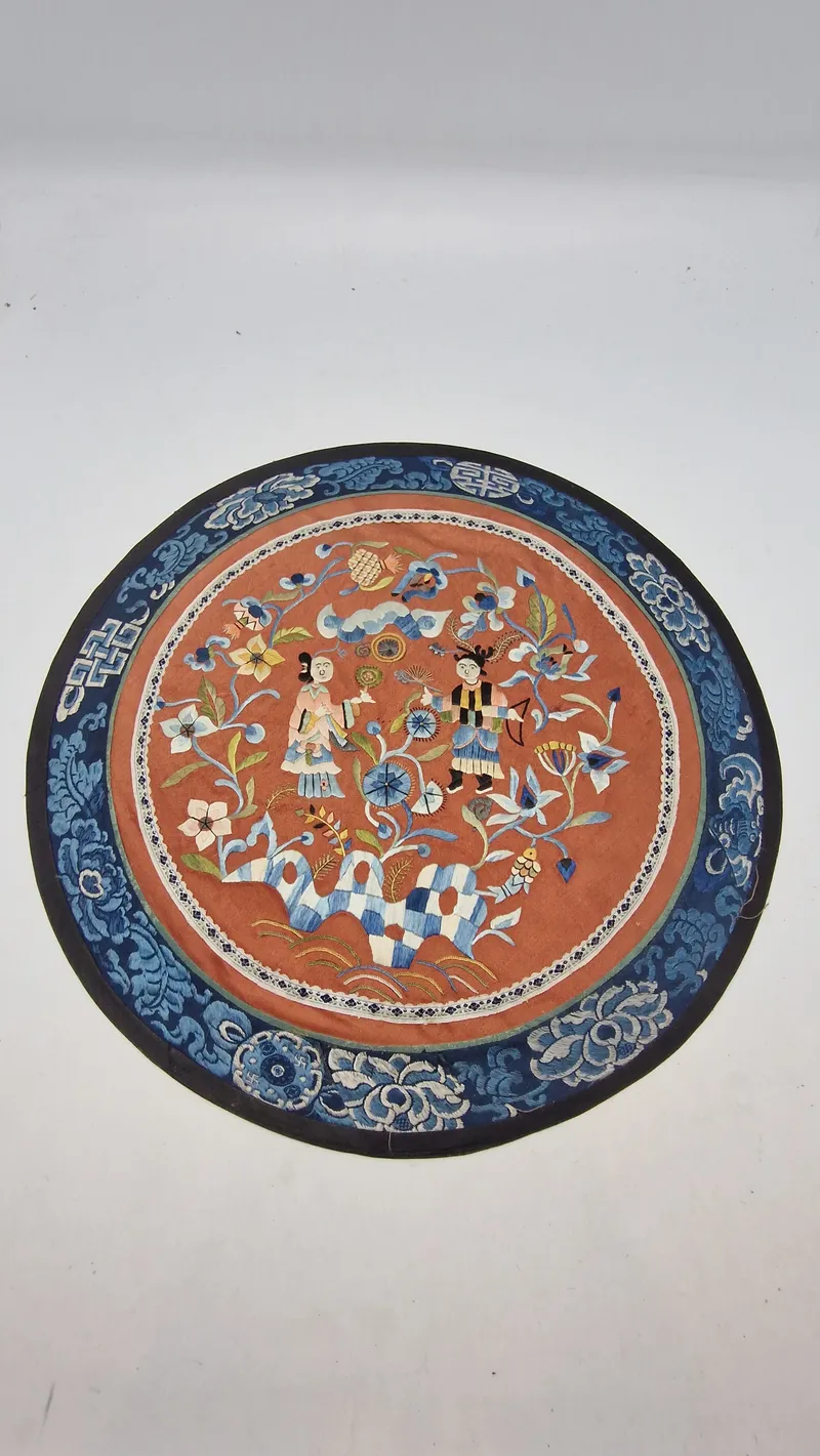 Originalt 18 tals kinesisk broderi silke