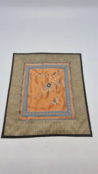 Originalt 18 tals kinesisk broderi silke