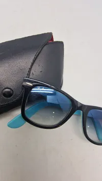 Originale Rayban solbriller med etui