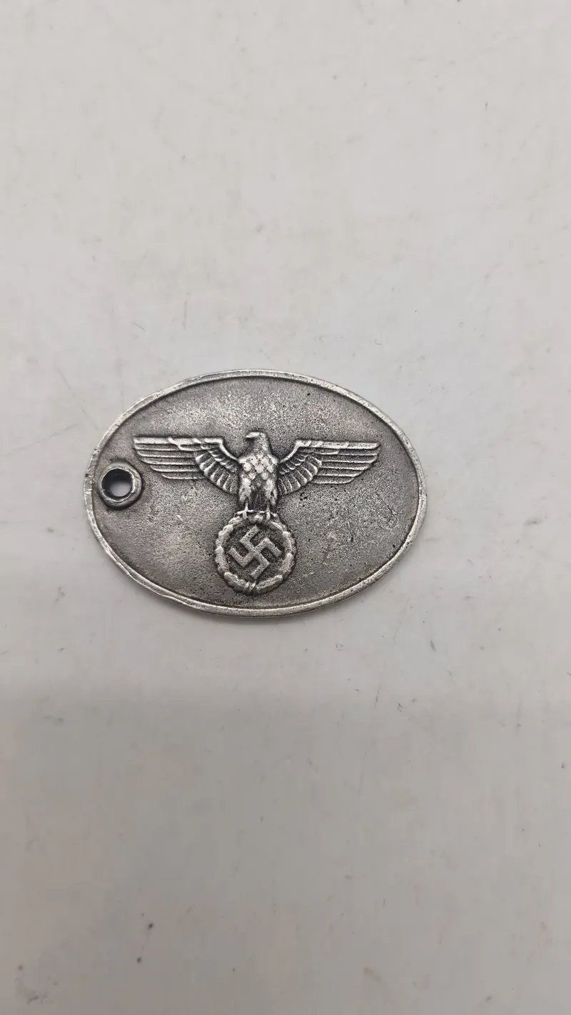 Gestapo id disk , efterkrigs