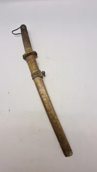 Samling katanaer. ikke japanske