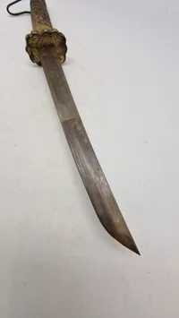 Samling katanaer. ikke japanske