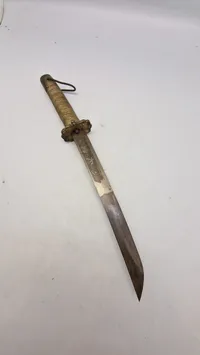 Samling katanaer. ikke japanske