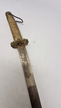Samling katanaer. ikke japanske