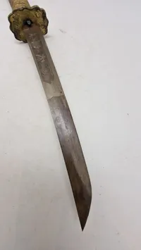 Samling katanaer. ikke japanske
