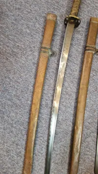Samling katanaer. ikke japanske