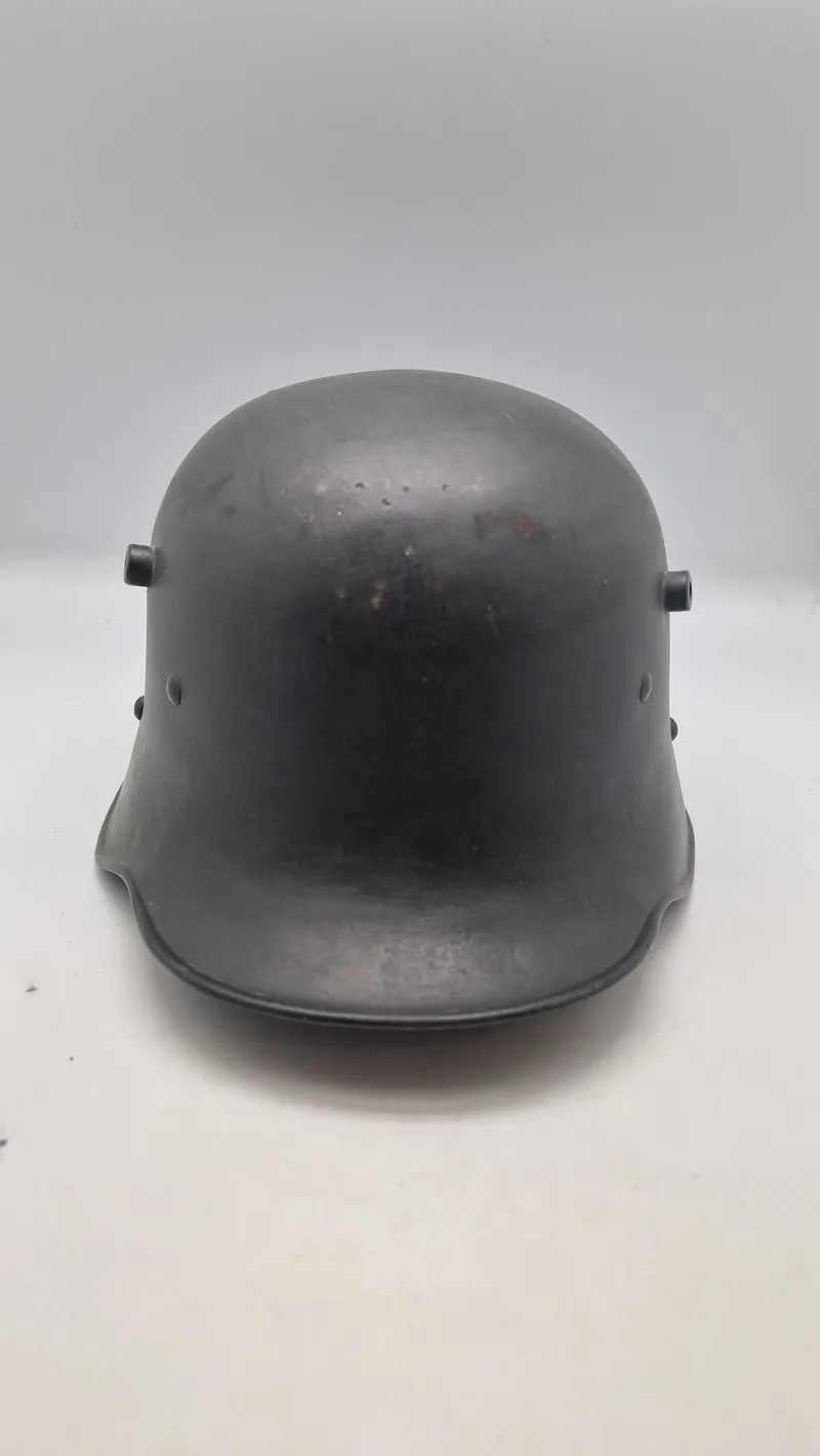 Original Tysk WW1 hjelm senere brugt af CF