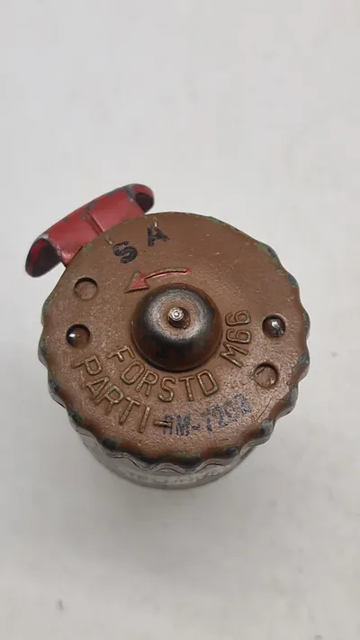 Original dansk forsinkelsestænder (6,5 sekunder) M/66 til undervisningsbrug