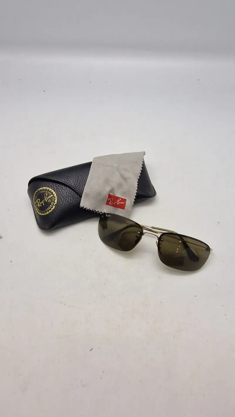 Originale Rayban solbriller med etui