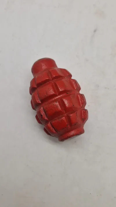 Original sovjetisk F1 øvelses/vægt granat