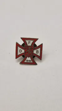 Originalt miniature Finlands kors fra deres veteranforening