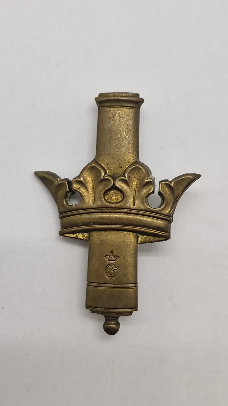 Originalt baretmærke for Kongens Artilleriregiment