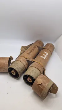 Ekstremt sjældent og komplet sæt Energa geværgranater for M1 Garand. Bemærk at eksercerpatronerne medfølger
