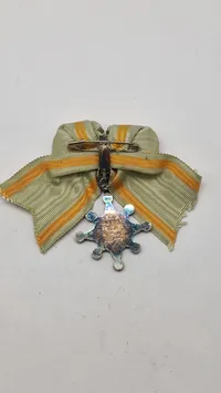 Original  Japansk Medalje Orders of the Sacred Treasure 8 klasse for Damer WW2