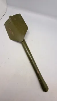 US WW2 feltspade med etui brugt i DK efter krigen
