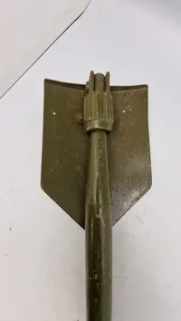 US WW2 feltspade med etui brugt i DK efter krigen