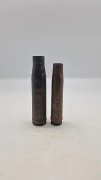 Originale hylstre, bl.a. tysk 2 cm flak