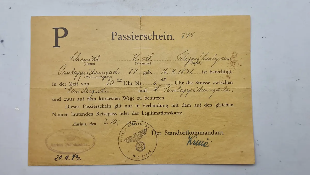 Originalt Passierschein  udstedt i Aarhus