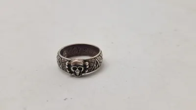 Totenkopf ring, veludført efterkrigs