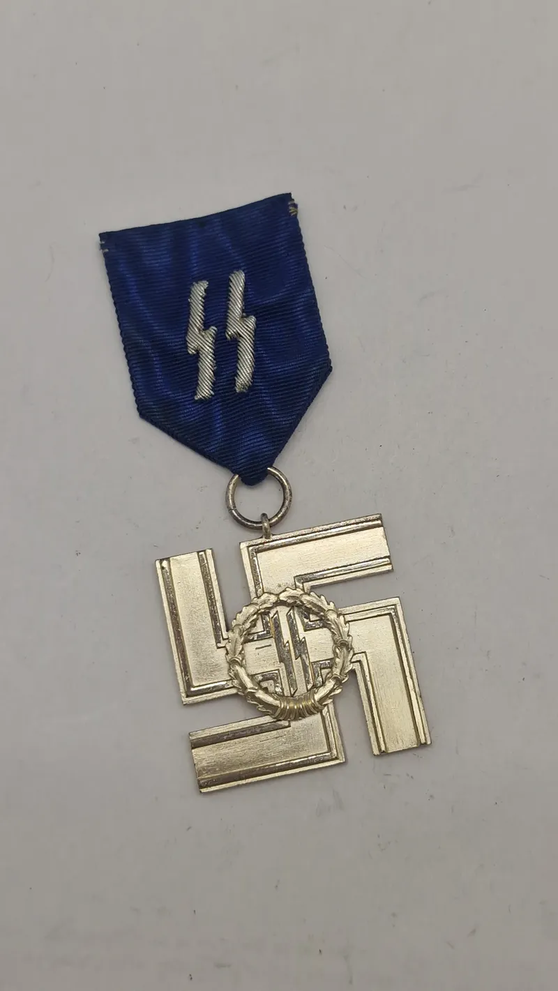 Waffen SS medalje, efterkrigs