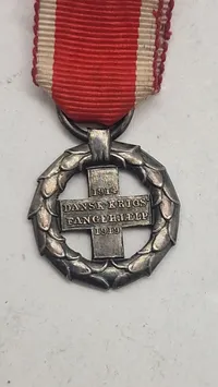 Original røde kors medalje for krigsfangehjælp, miniture