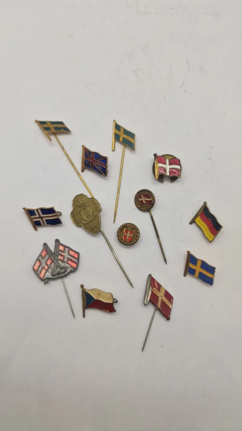 Samling nationale pins
