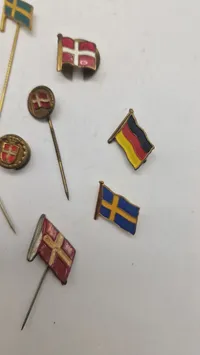 Samling nationale pins