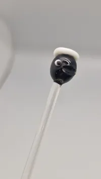 Samling swizzle sticks, også kendt som cocktailstirrer
