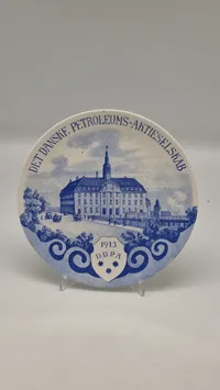 Original Aluminia platte fra Det Danske Petroleums-Aktieselskab (DDPA)