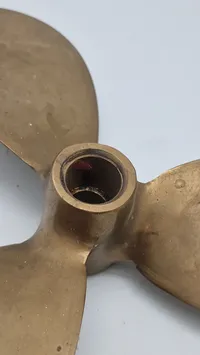 Messing skibsskrue