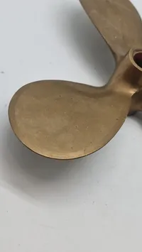 Messing skibsskrue