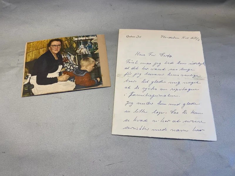 Sjældent originalt brev skrevet af Gudrun Fiil på Hvidsten kro - Gudrun var Modstandsmand Marius Fiils hustru
