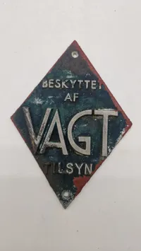 Originalt vagt skilt i støbejern