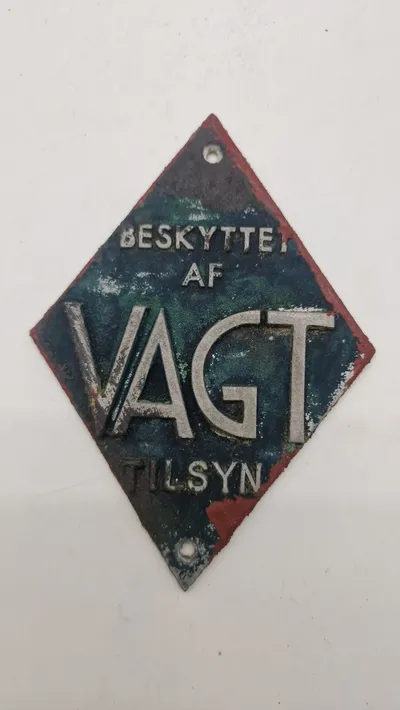 Originalt vagt skilt i støbejern