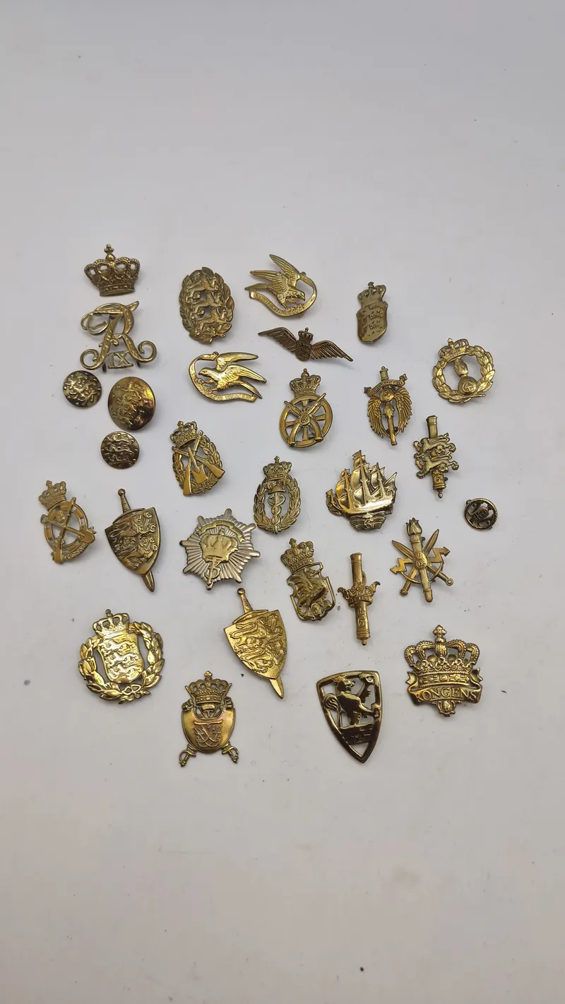 Samling regiments mærker