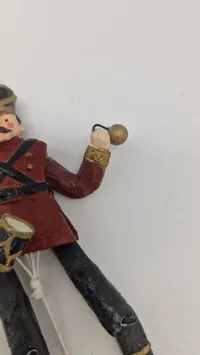 Original sprællemand forstillende soldat