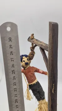 Sjælden original dukke fra ww2 forstillende Adolf Hitler hængt