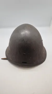 Original M/41 hjelm, anvendt af modstandsbevægelsen