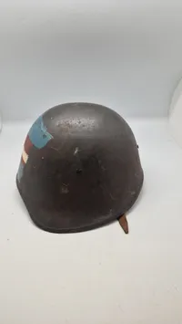 Original M/41 hjelm, anvendt af modstandsbevægelsen