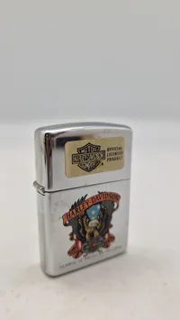 Original Zippo med æske. Begrænset oplag