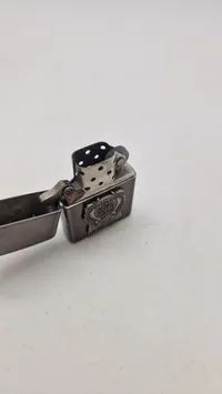 Original Zippo med æske. Begrænset oplag