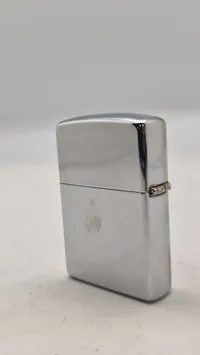 Original Zippo med æske