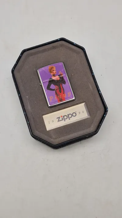 Original Zippo med æske