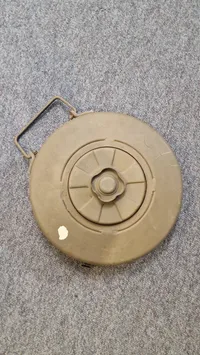 Original tysk Tellermine 42, fyldt op med beton