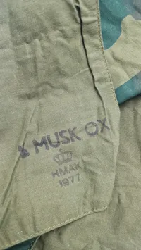 Lot tørklæder. Forsvaret