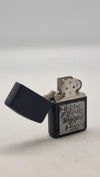 Original Zippo med æske