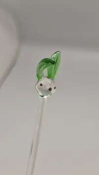 Samling swizzle sticks, også kendt som cocktailstirrer